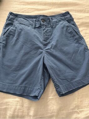 American Eagle Men's  Blue Chino Shorts 29 waist 7 inch inseam